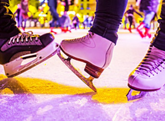 Une chute sur la patinoire du marché de Noël ?